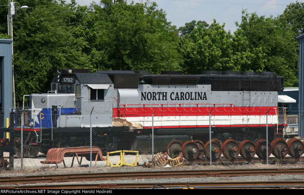 RNCX 1792 cab repairs / painting in progress